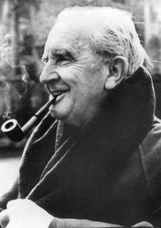 imdb-jrr-tolkien.jpg