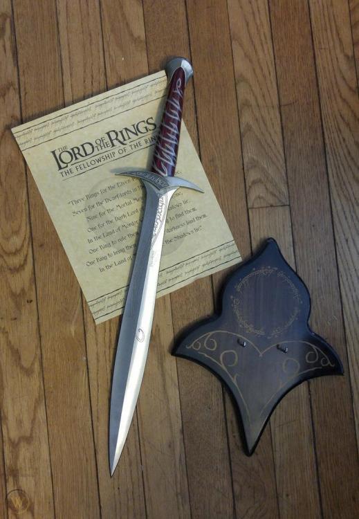 lord-rings-sting-sword-united-cutlery_1_9332041e158cfa862f73a85d0768693d.jpg
