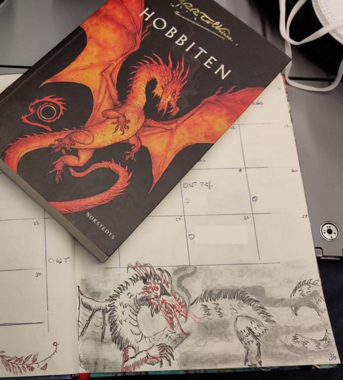 smaug.thumb.jpeg.a7d162dba3487edcc441d3d7774e8049.jpeg