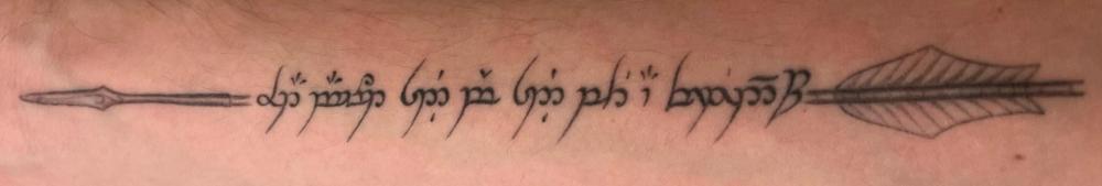 Arrow_LOTR_Tattoo_2.thumb.jpg.ca238b0b0abda3a93e6b04d0302d0e22.jpg